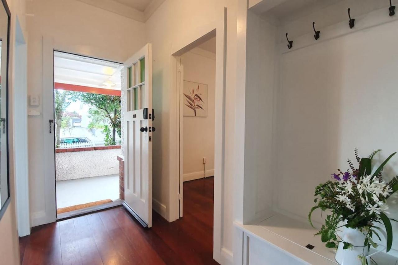 Bright And Modern Oasis In Kingsland Villa Auckland Ngoại thất bức ảnh